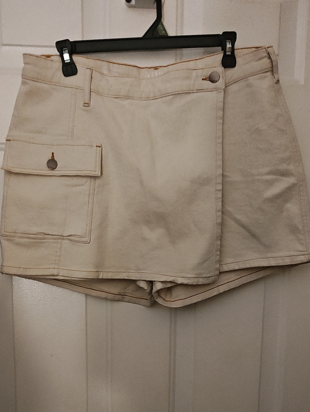 a.n.a Cream Cargo Skort Shorts
